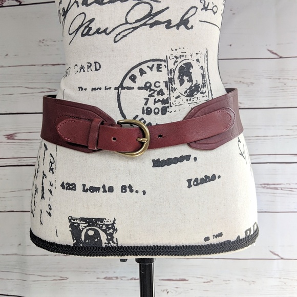 J. Crew Accessories - J. Crew Brown Leather Belt